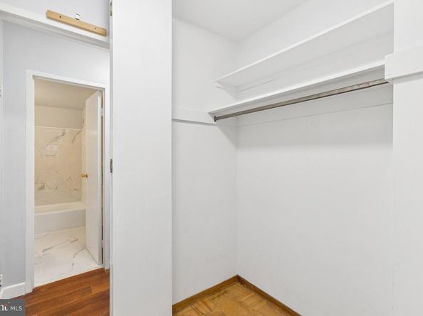 730 24TH Street NW 321, Washington DC 20037