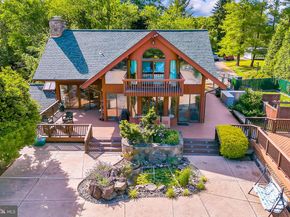 636 Almshouse Road, Ivyland PA 18974