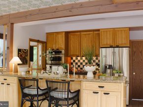 636 Almshouse Road, Ivyland PA 18974