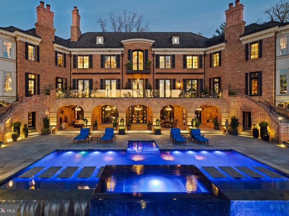 6699 Macarthur Boulevard, Bethesda MD 20816