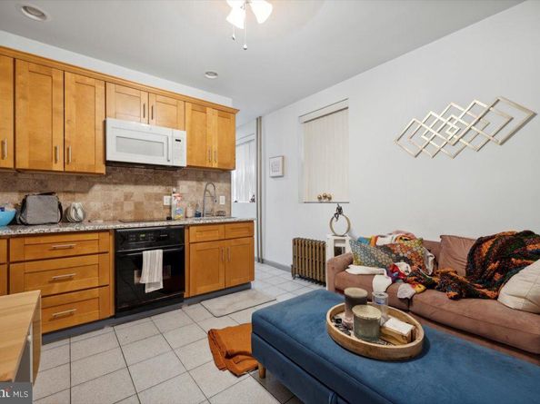 1425 Jackson Street, Philadelphia PA 19145
