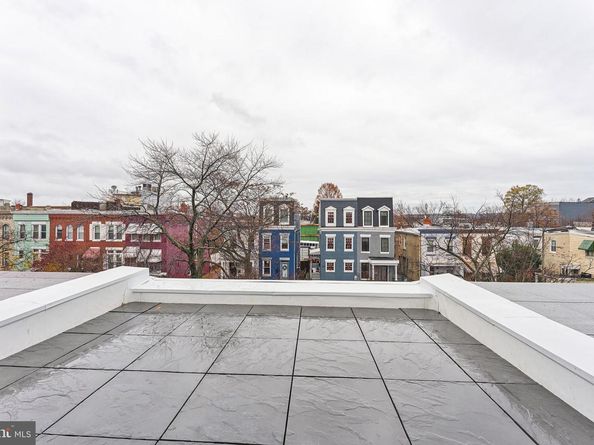 329 16TH Street SE, Washington DC 20003
