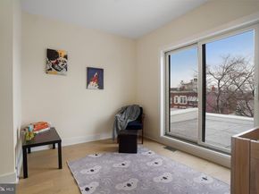 329 16TH Street SE, Washington DC 20003