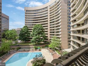 1300 Crystal Drive 901S, Arlington VA 22202