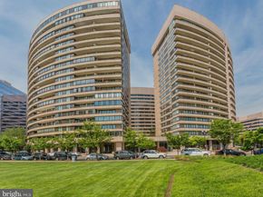 1300 Crystal Drive 901S, Arlington VA 22202