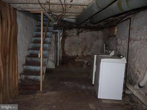 2526 W Cumberland Street, Philadelphia PA 19132