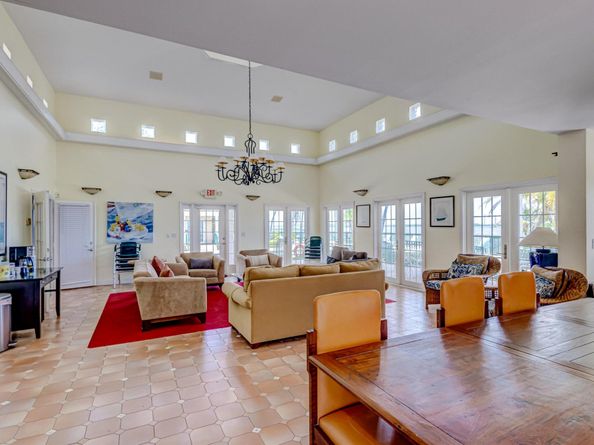 1040 Lake Shore Drive 202, Lake Park FL 33403