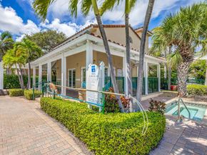 1040 Lake Shore Drive 202, Lake Park FL 33403