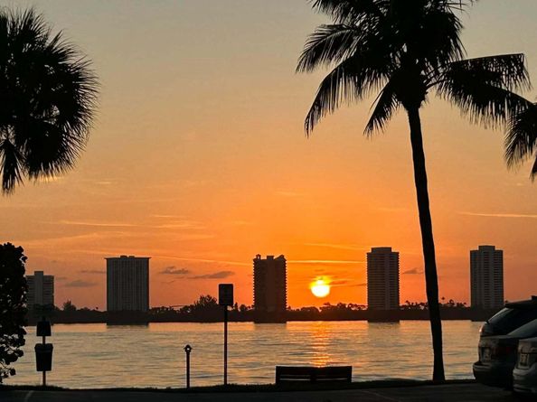 1040 Lake Shore Drive 202, Lake Park FL 33403