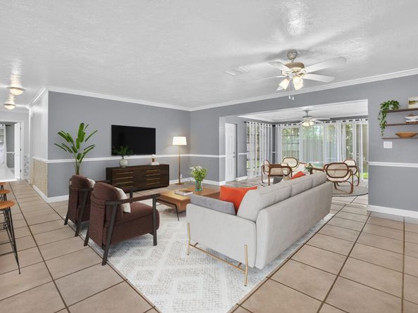 1110 SE 7th St, Deerfield Beach FL 33441