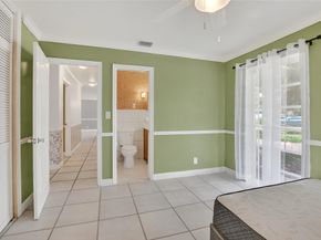 1110 SE 7th St, Deerfield Beach FL 33441