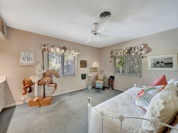 5900 Cypress Rd, Plantation FL 33317