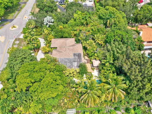 5900 Cypress Rd, Plantation FL 33317