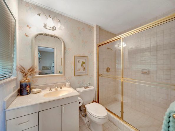 5900 Cypress Rd, Plantation FL 33317