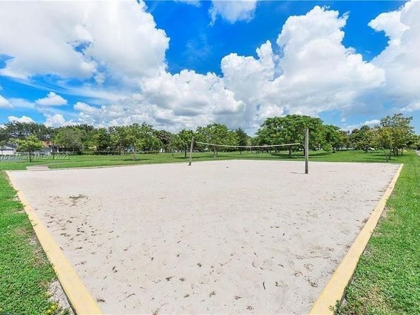 4149 NW 90th Ave 103, Coral Springs FL 33065