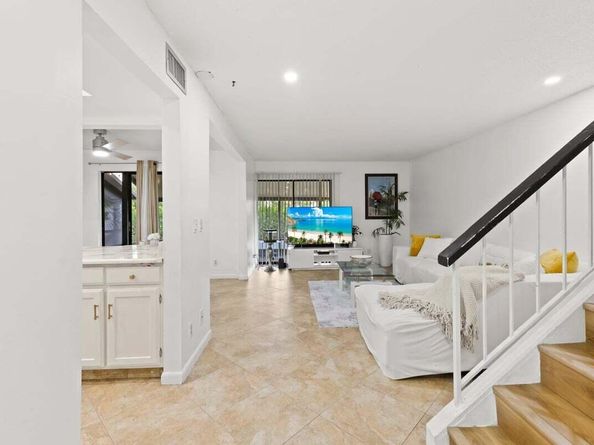 7200 NW 2nd Avenue 158, Boca Raton FL 33487