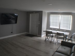 377 NW Nw 49th Street Street, Fort Lauderdale FL 33309