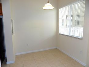 3500 Oaks Clubhouse Dr 104, Pompano Beach FL 33069