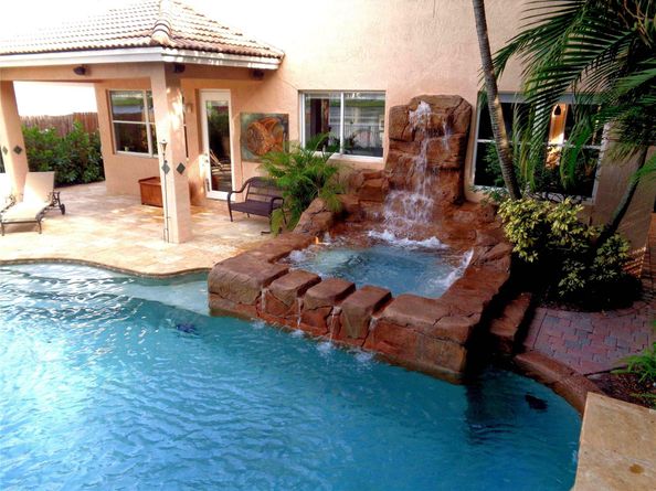 7264 NW 19th Ct, Hollywood FL 33024
