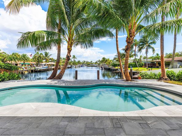 171 SE 4th Ct, Pompano Beach FL 33060