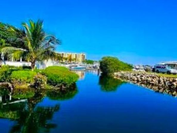 33 E Easy Street E, Hypoluxo FL 33462