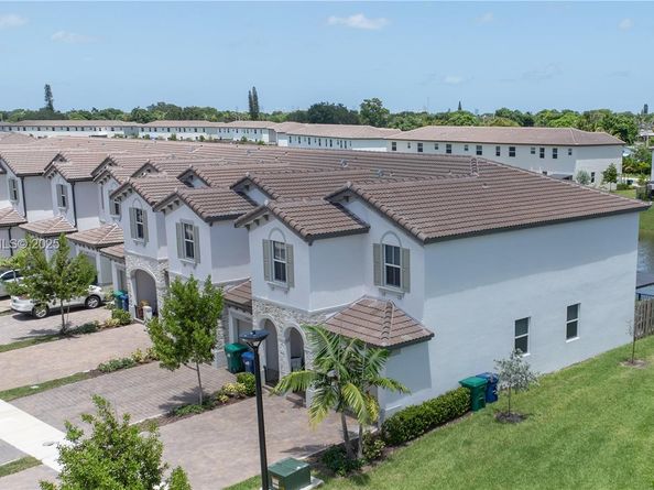 12561 NW 23rd Place, Miami FL 33167