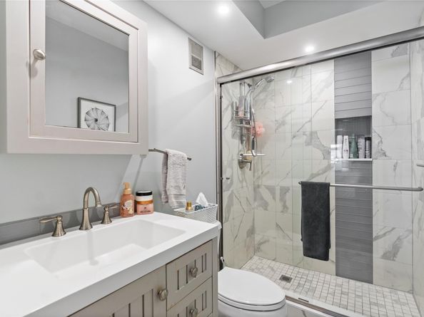 4117 Bougainvilla Dr 102, Lauderdale By The Sea FL 33308