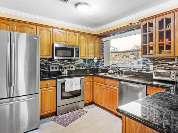 117 SE 22nd Avenue, Boynton Beach FL 33435