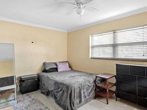 117 SE 22nd Avenue, Boynton Beach FL 33435