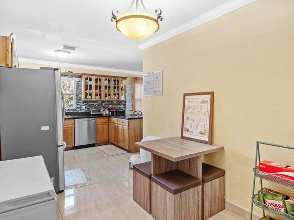 117 SE 22nd Avenue, Boynton Beach FL 33435