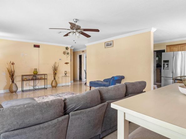 117 SE 22nd Avenue, Boynton Beach FL 33435