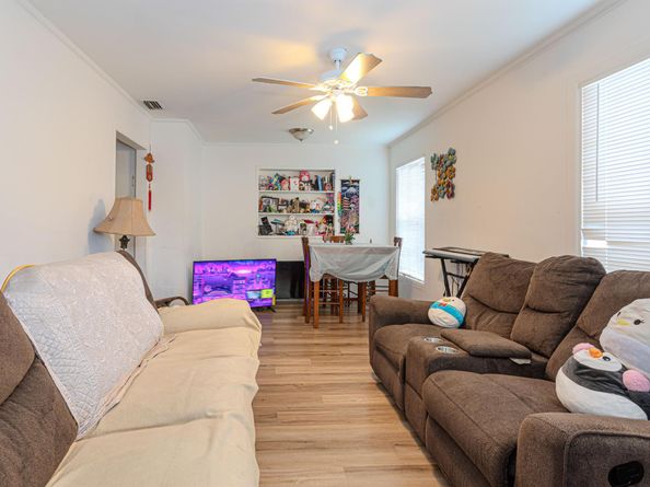 822 30th Court, West Palm Beach FL 33407