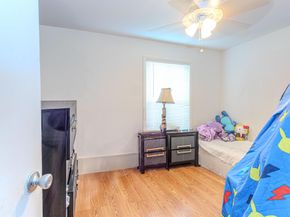 822 30th Court, West Palm Beach FL 33407