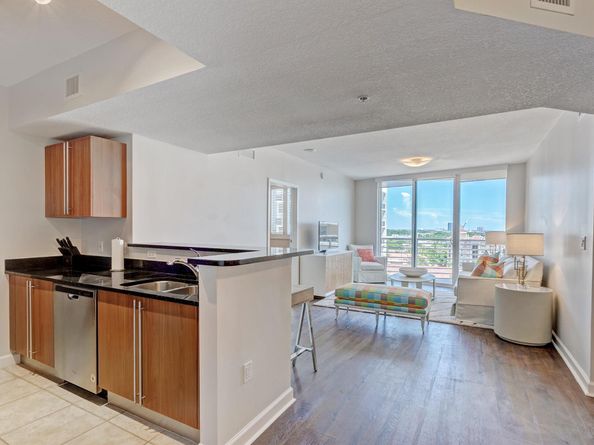 1551 N Flagler Drive 1102, West Palm Beach FL 33401