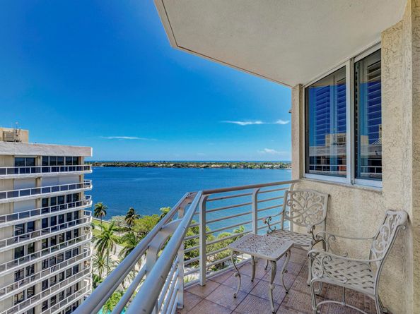 1551 N Flagler Drive 1102, West Palm Beach FL 33401