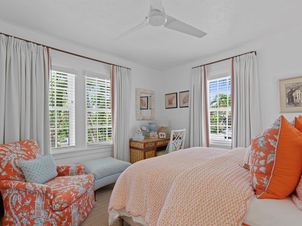 528 32nd Street, West Palm Beach FL 33407