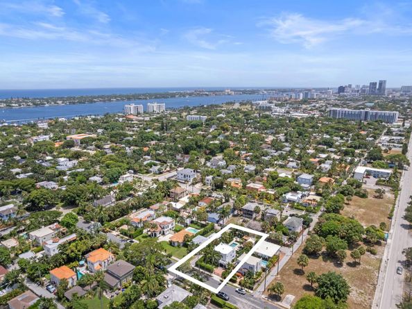 528 32nd Street, West Palm Beach FL 33407