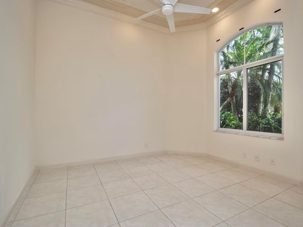 7837 Villa D Este Way, Delray Beach FL 33446