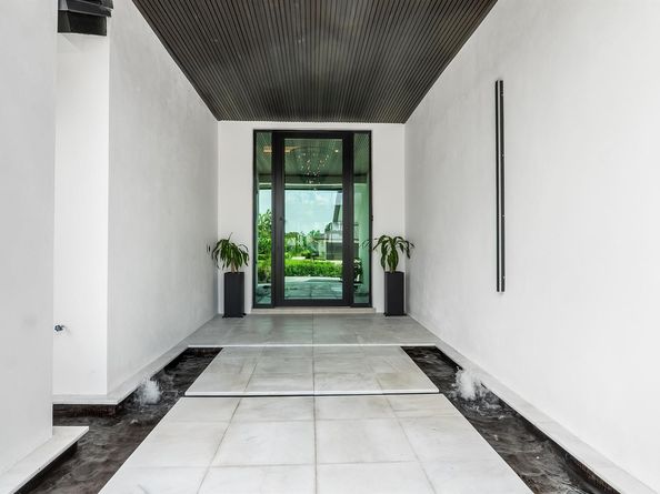 10290 Silver Lake Drive, Boca Raton FL 33428