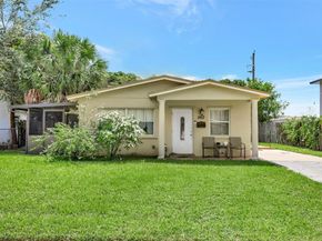 560 NW 21st Ct, Pompano Beach FL 33060