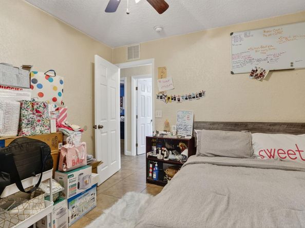 560 NW 21st Ct, Pompano Beach FL 33060
