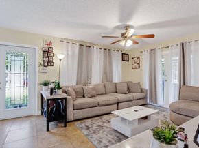 560 NW 21st Ct, Pompano Beach FL 33060