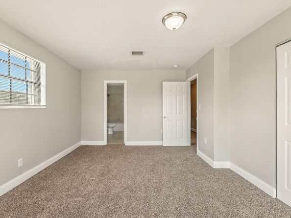 3751 NW 8th Pl, Lauderhill FL 33311
