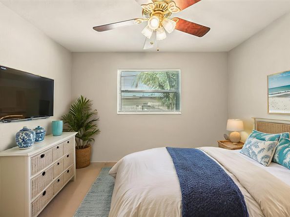 3751 NW 8th Pl, Lauderhill FL 33311