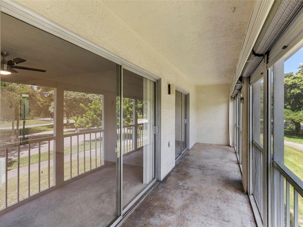 2701 Nassau Bnd D2, Coconut Creek FL 33066