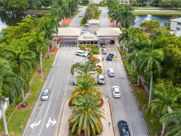 2701 Nassau Bnd D2, Coconut Creek FL 33066