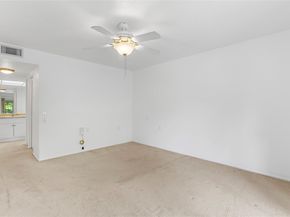 2701 Nassau Bnd D2, Coconut Creek FL 33066