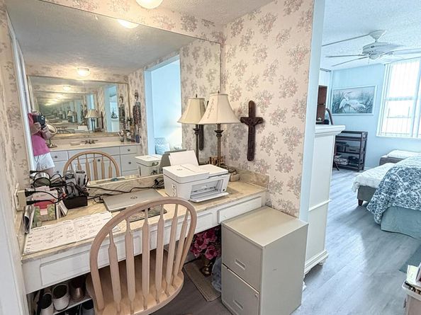 401 Lake Shore Drive 801, Lake Park FL 33403