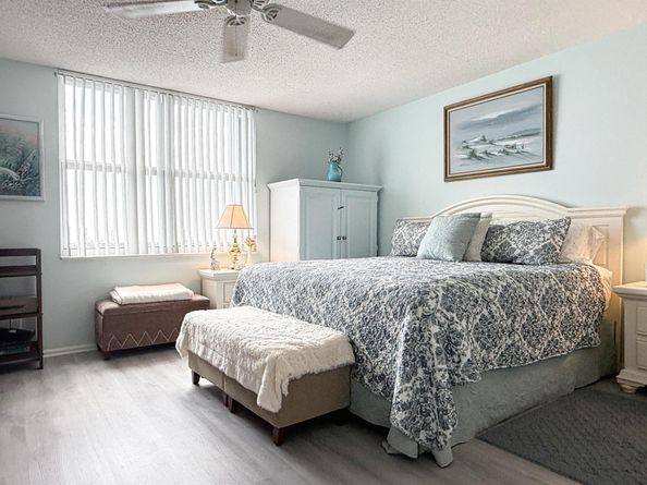 401 Lake Shore Drive 801, Lake Park FL 33403