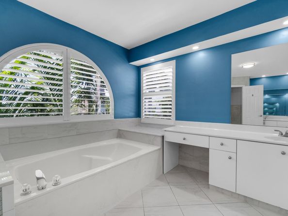 9192 Picot Ct, Boynton Beach FL 33472